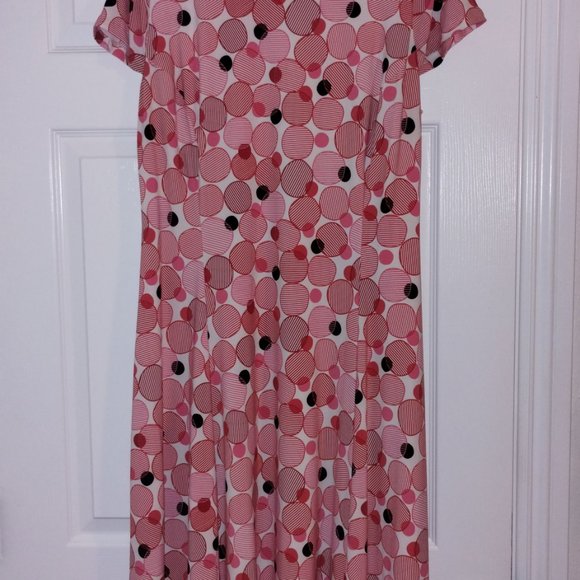 Dress - Picture 2 of 2